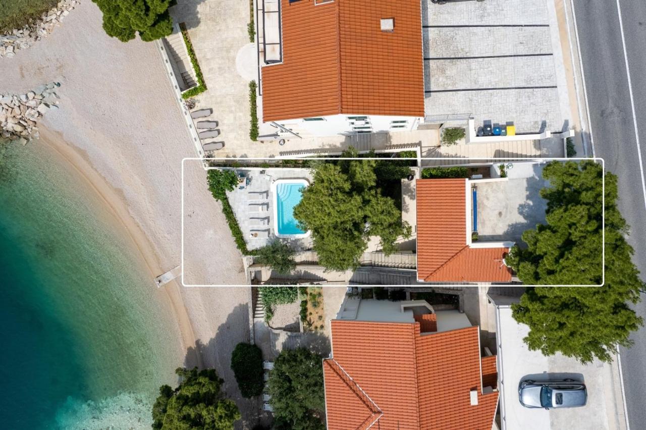 "Villa Del Mar" Beach Villa Mimice Bagian luar foto
