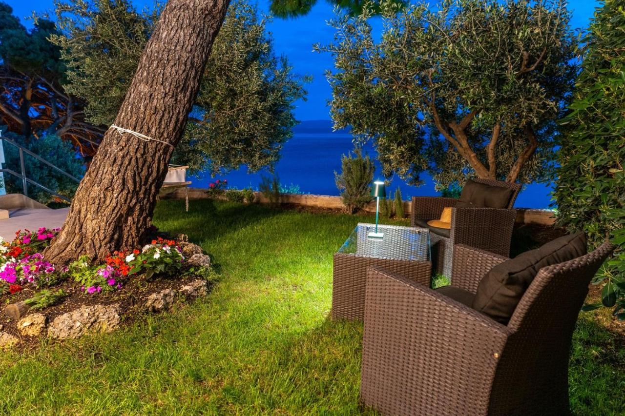 "Villa Del Mar" Beach Villa Mimice Bagian luar foto